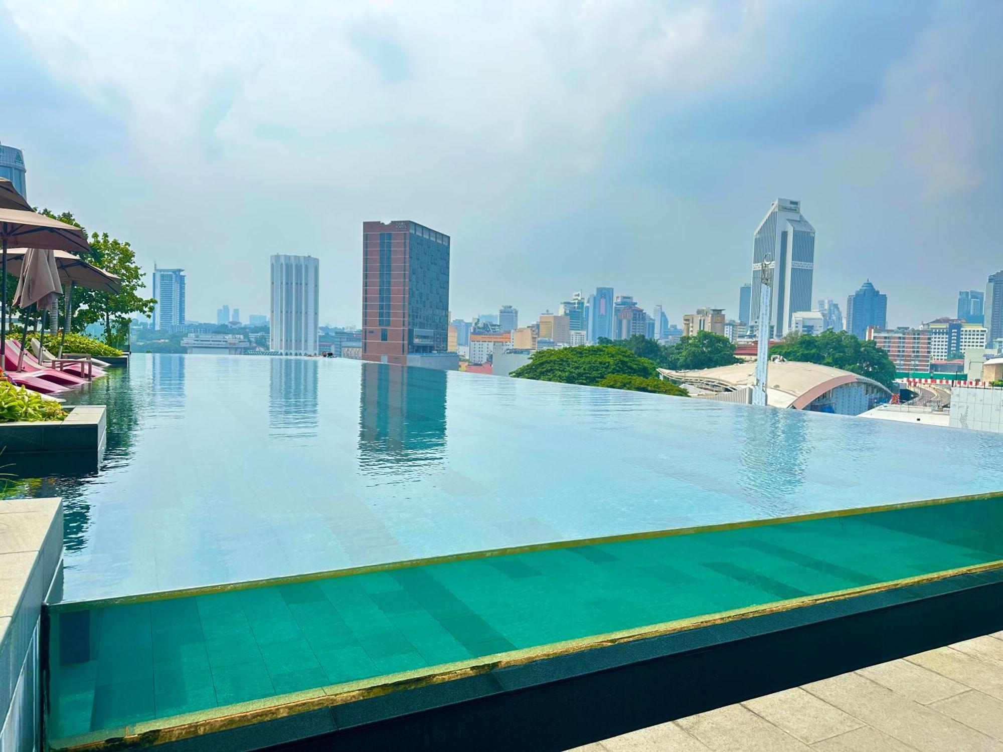 Millennium Suite At Opus Residence Куала-Лумпур Экстерьер фото