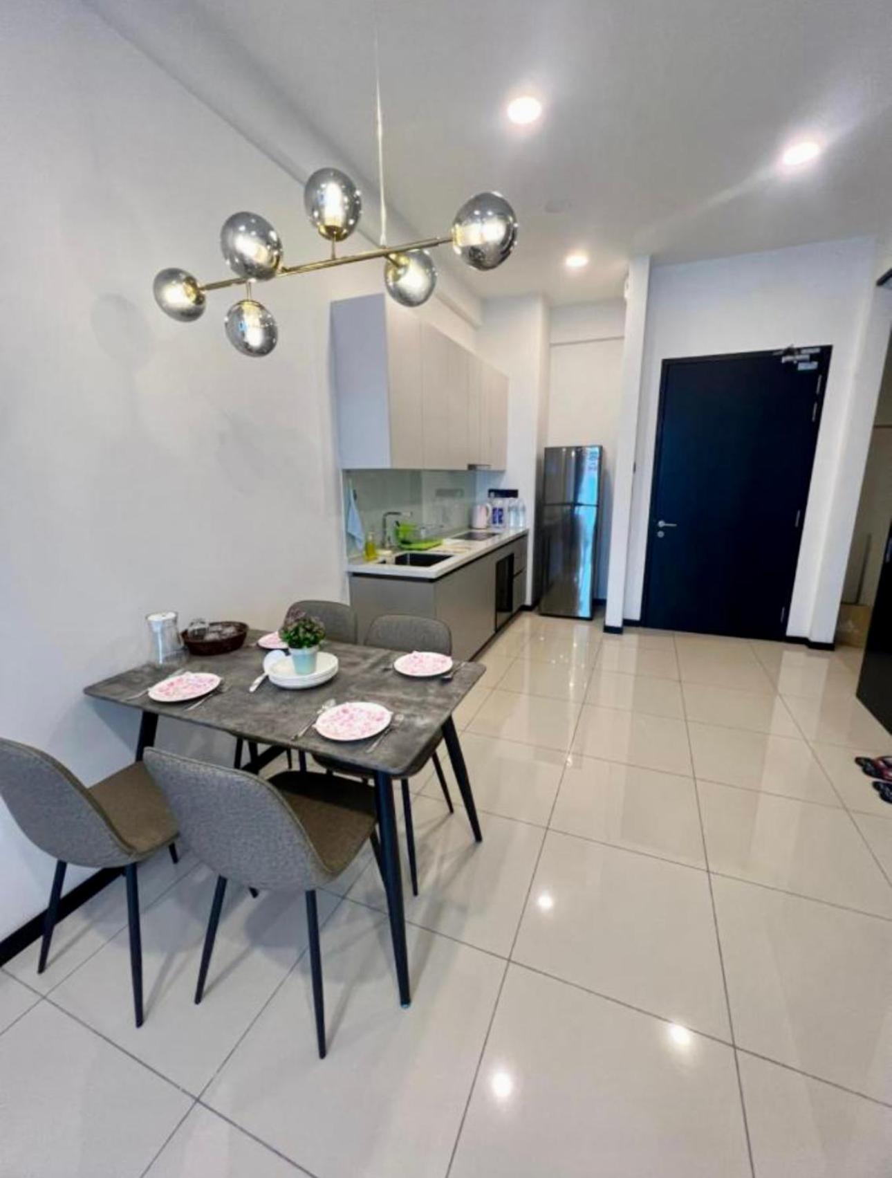 Millennium Suite At Opus Residence Куала-Лумпур Экстерьер фото